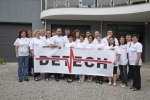 Il Team Detech al completo: L'Ing Rumen Kanev è in prima fila, il quarto da sinistra